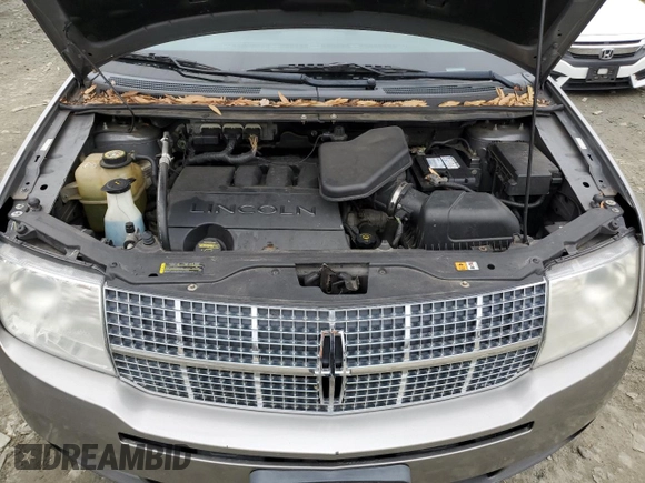 2008 Lincoln MKX with VIN 2LMDU88C68BJ39983, listed as a Copart auction lot 44166425 with 176,276 mi miles and Clean Title. Bid and sale history available at carsss.com. Image 12.