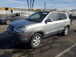 2005 Hyundai Tucson GLS with VIN KM8JN12D95U093916, listed as a Copart auction lot 76326214 with 159,295 mi miles and Salvage Title. Bid and sale history available at carsss.com. Image 1.