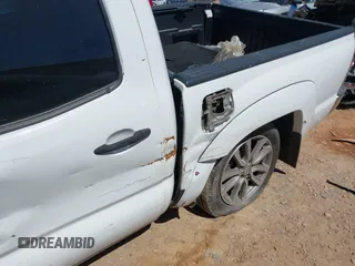 2013 Toyota Tacoma with VIN 5TFJX4CN5DX030249, listed as a IAAI auction lot 41810560 with 177,680 mi miles and . Bid and sale history available at DreamBid. Image 21.