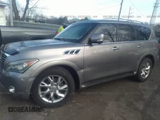 2011 Infiniti QX56 7-passenger with VIN JN8AZ2NE5B9005465, listed as a IAAI auction lot 40454970 with 1 mi miles. Bid and sale history available at carsss.com. Image 2.