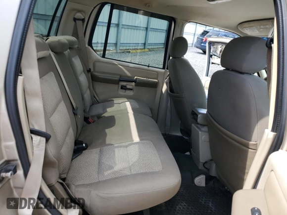 2004 Ford Explorer Sport Trac XLS с VIN 1FMZU67K94UB94124, выставлен на аукционе Copart как лот 62785115 с пробегом Не указан миль и Списание • Salvage title. История ставок и продаж доступна на DreamBid. Изображение 10.