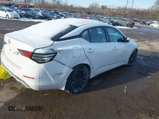2020 Nissan Sentra S z VIN 3N1AB8BV2LY223112, wystawiony jako IAAI lot #41315610 z przebiegiem 50 660 mil mil oraz . Historia ofert i sprzedaży dostępna na DreamBid. Obrazek 4.