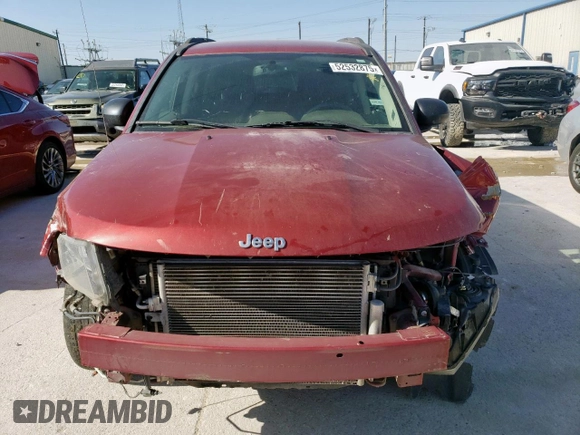 2017 Jeep Compass Sport с VIN 1C4NJCBA2HD147029, выставлен на аукционе Copart как лот 52532875 с пробегом 170 471 миль миль и Списание • Salvage title. История ставок и продаж доступна на DreamBid. Изображение 5.