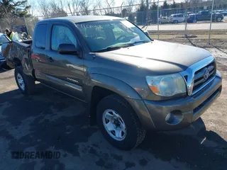 2009 Toyota Tacoma with VIN 5TEUU42N89Z650911, listed as a IAAI auction lot 41580270 with 178,669 mi miles. Bid and sale history available at carsss.com. Image 1.