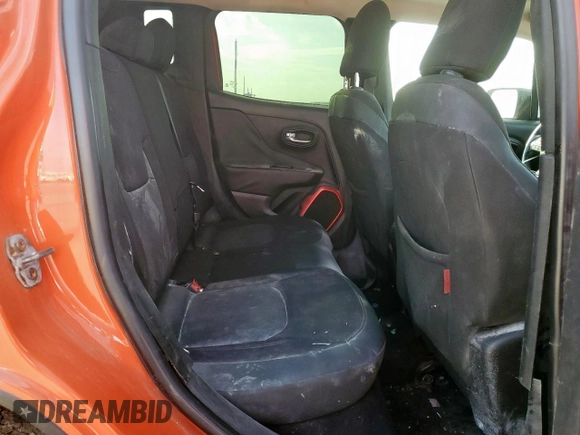 2015 Jeep Renegade Trailhawk z VIN ZACCJBCT8FPC23014, wystawiony jako Copart lot #60025465 z przebiegiem 46 645 mil mil oraz Czysty tytuł • Clean title. Historia ofert i sprzedaży dostępna na DreamBid. Obrazek 11.