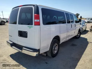 2018 Chevrolet Express Passenger LT with VIN 1GAZGPFG0J1331553, listed as a Copart auction lot 69189694 with 84,376 mi miles and Salvage Title. Bid and sale history available at carsss.com. Image 3.
