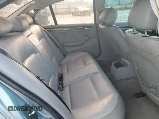 2003 BMW 3 Series 325xi with VIN WBAEU33413PF60048, listed as a Copart auction lot 50879085 with 246,017 mi miles and Salvage Title. Bid and sale history available at carsss.com. Image 10.