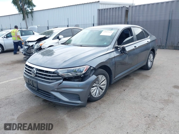 2019 Volkswagen Jetta S with VIN 3VWC57BU3KM018416, listed as a IAAI auction lot 42012423 with 117,832 mi miles and . Bid and sale history available at DreamBid. Image 2.