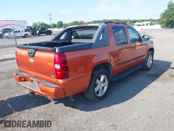 2007 Chevrolet Avalanche 3LT with VIN 3GNFK12327G174280, listed as a IAAI auction lot 42576843 with 170,582 mi miles and . Bid and sale history available at DreamBid. Image 4.