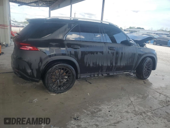 2024 Mercedes-Benz GLE 450 with VIN 4JGFB5KB8RB122828, listed as a Copart auction lot 84754404 with 9,329 mi miles and Salvage title. Bid and sale history available at DreamBid. Image 3.
