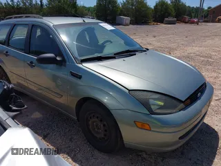 2004 Ford Focus SE с VIN 1FAHP36334W177443, выставлен на аукционе IAAI как лот 42534545 с пробегом 228 071 миль миль и . История ставок и продаж доступна на DreamBid. Изображение 1.