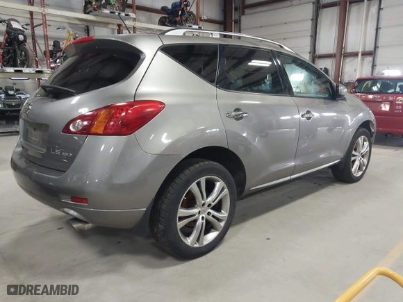 2009 Nissan Murano SL with VIN JN8AZ18W69W206222, listed as a IAAI auction lot 41984462 with 171,217 mi miles. Bid and sale history available at carsss.com. Image 4.