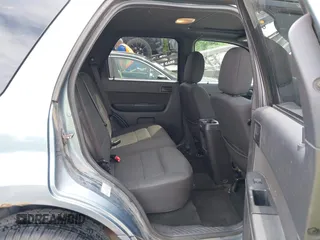 2012 Ford Escape XLT z VIN 1FMCU9DG7CKB91272, wystawiony jako IAAI lot #42168619 z przebiegiem 119 011 mil mil oraz . Historia ofert i sprzedaży dostępna na DreamBid. Obrazek 8.