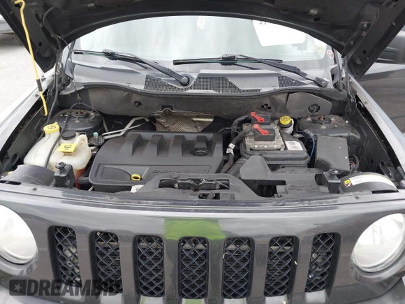 2011 Jeep Patriot Latitude X with VIN 1J4NF4GB2BD115286, listed as a IAAI auction lot 41929193 with 127,818 mi miles and . Bid and sale history available at DreamBid. Image 10.
