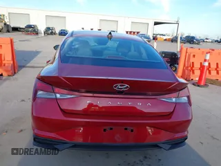 2023 Hyundai Elantra SEL z VIN KMHLS4AG2PU432789, wystawiony jako IAAI lot #41209555 z przebiegiem 24 390 mil mil oraz . Historia ofert i sprzedaży dostępna na DreamBid. Obrazek 16.