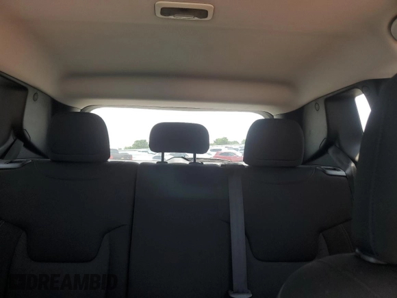2016 Jeep Renegade Trailhawk with VIN ZACCJBCT5GPC75735, listed as a Copart auction lot 60299005 with 121,990 mi miles and Salvage title. Bid and sale history available at DreamBid. Image 10.