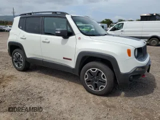 2016 Jeep Renegade Trailhawk with VIN ZACCJBCT8GPC81626, listed as a Copart auction lot 54949065 with 99,440 mi miles and Clean title. Bid and sale history available at DreamBid. Image 4.