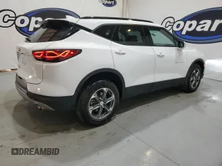 2024 Chevrolet Blazer LT with VIN 3GNKBJR43RS163527, listed as a Copart auction lot 42682745 with 22,883 mi miles and Clean title. Bid and sale history available at DreamBid. Image 3.