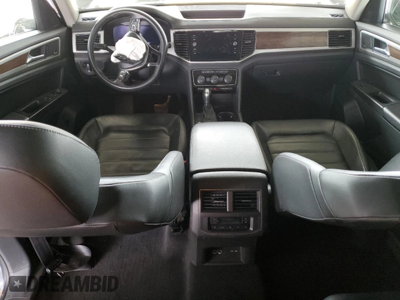 2018 Volkswagen Atlas SEL Premium with VIN 1V2NR2CA7JC576047, listed as a Copart auction lot 55309005 with 137,472 mi miles and Salvage title. Bid and sale history available at DreamBid. Image 8.
