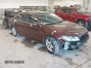 2012 Volkswagen Passat SE with VIN 1VWBH7A31CC015450, listed as a IAAI auction lot 41763605 with 160,288 mi miles. Bid and sale history available at carsss.com. Image 1.