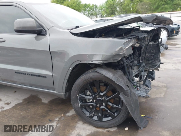 2020 Jeep Grand Cherokee Altitude with VIN 1C4RJFAG1LC176593, listed as a IAAI auction lot 41874501 with 40,234 mi miles and . Bid and sale history available at DreamBid. Image 18.