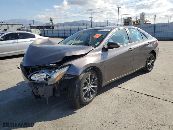 2015 Toyota Camry XLE with VIN 4T1BF1FK7FU885154, listed as a Copart auction lot 44791635 with 0 mi miles and Salvage Title. Bid and sale history available at carsss.com. Image 1.