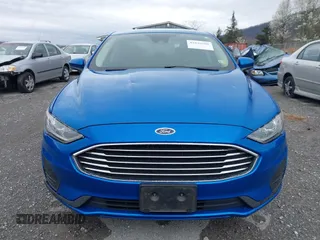 2019 Ford Fusion SE with VIN 3FA6P0HDXKR102508, listed as a IAAI auction lot 41849508 with 133,593 mi miles. Bid and sale history available at carsss.com. Image 12.