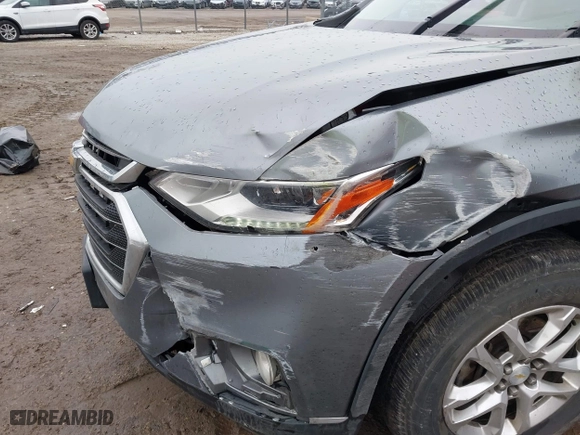 2018 Chevrolet Traverse LT Cloth with VIN 1GNERGKW9JJ108853, listed as a IAAI auction lot 41709938 with 162,873 mi miles. Bid and sale history available at carsss.com. Image 6.