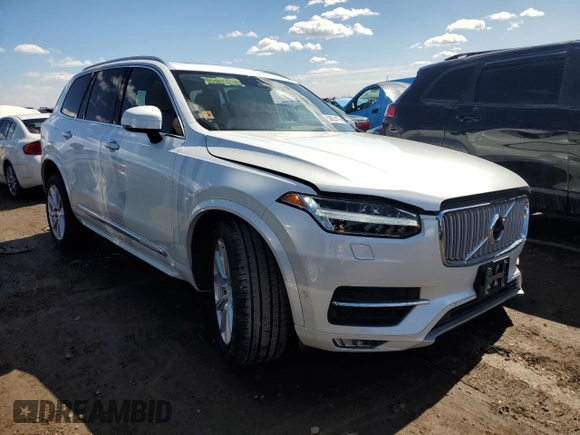 2016 Volvo XC90 T6 Inscription with VIN YV4A22PL6G1063423, listed as a Copart auction lot 50012565 with 81,122 mi miles and Salvage Title. Bid and sale history available at carsss.com. Image 4.