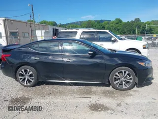 2016 Nissan Maxima SR z VIN 1N4AA6AP2GC426089, wystawiony jako IAAI lot #42314306 z przebiegiem 67 439 mil mil oraz . Historia ofert i sprzedaży dostępna na DreamBid. Obrazek 13.