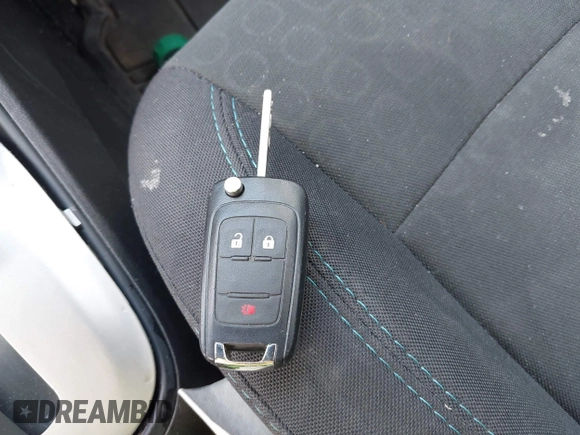 2016 Chevrolet Trax LS z VIN 3GNCJNSBOGL130872, wystawiony jako IAAI lot #42030004 z przebiegiem 121 078 mil mil oraz . Historia ofert i sprzedaży dostępna na DreamBid. Obrazek 11.