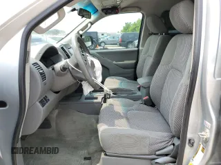 2017 Nissan Frontier SV z VIN 1N6DD0ERXHN715389, wystawiony jako Copart lot #59271085 z przebiegiem 80 037 mil mil oraz Szkoda całkowita • Salvage title. Historia ofert i sprzedaży dostępna na DreamBid. Obrazek 7.