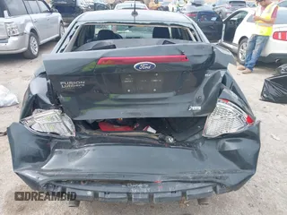 2010 Ford Fusion SE with VIN 3FAHP0HG9AR384836, listed as a IAAI auction lot 42136315 with 211,934 mi miles and . Bid and sale history available at DreamBid. Image 16.
