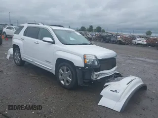 2015 GMC Terrain Denali with VIN 2GKFLUE31F6225589, listed as a IAAI auction lot 39696980 with 119,228 mi miles. Bid and sale history available at carsss.com. Image 1.
