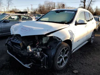 2017 BMW X1 xDrive28i with VIN WBXHT3C39H5F84369, listed as a Copart auction lot 68940992 with 92,054 mi miles. Bid and sale history available at carsss.com. Image 1.