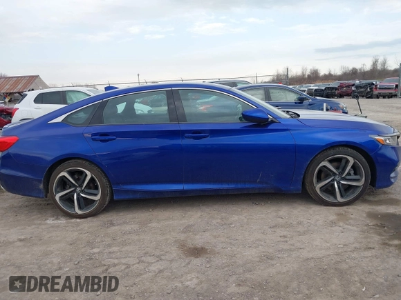 2019 Honda Accord Sport with VIN 1HGCV1F37KA082961, listed as a IAAI auction lot 41834095 with 44,167 mi miles and . Bid and sale history available at carsss.com. Image 14.