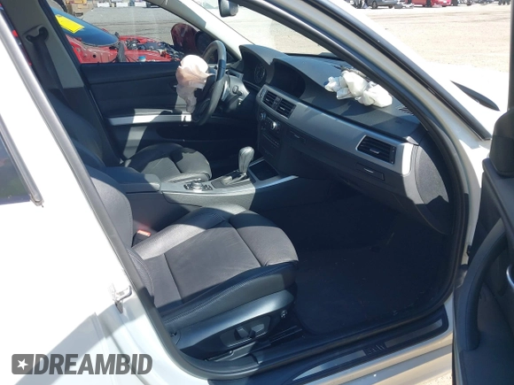 2011 BMW 3 Series 328i xDrive with VIN WBAPK5C54BA660470, listed as a IAAI auction lot 42077314 with 69,572 mi miles and . Bid and sale history available at DreamBid. Image 5.