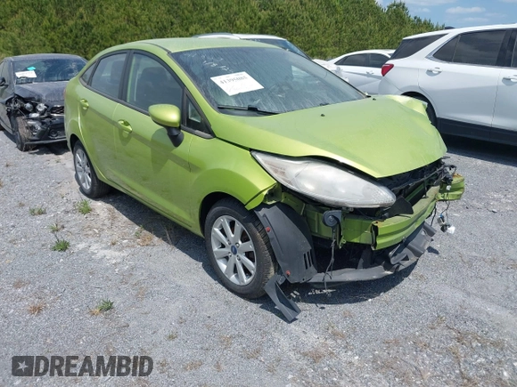 2012 Ford Fiesta SE with VIN 3FADP4BJXCM104979, listed as a IAAI auction lot 41395085 with 83,457 mi miles. Bid and sale history available at carsss.com. Image 1.