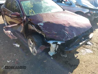 2012 Volkswagen Passat SE с VIN 1VWBP7A33CC035671, выставлен на аукционе IAAI как лот 41864412 с пробегом 99 789 миль миль и . История ставок и продаж доступна на DreamBid. Изображение 6.