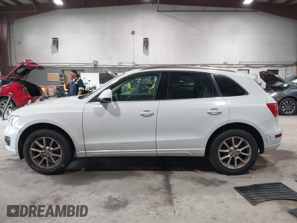 2012 Audi Q5 Premium Plus with VIN WA1LFAFPXCA107295, listed as a IAAI auction lot 42512595 with 153,923 mi miles and . Bid and sale history available at DreamBid. Image 14.