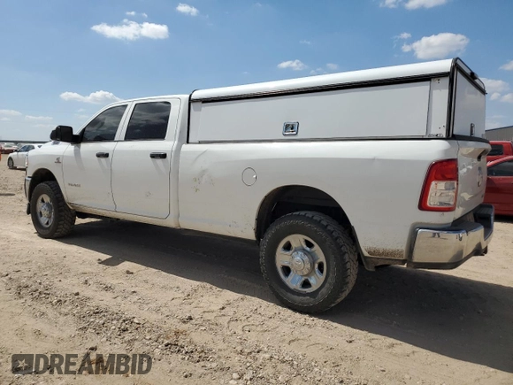 2019 Ram 3500 Tradesman with VIN 3C63R3GL4KG711274, listed as a Copart auction lot 71644104 with 164,921 mi miles and Clean Title. Bid and sale history available at carsss.com. Image 2.