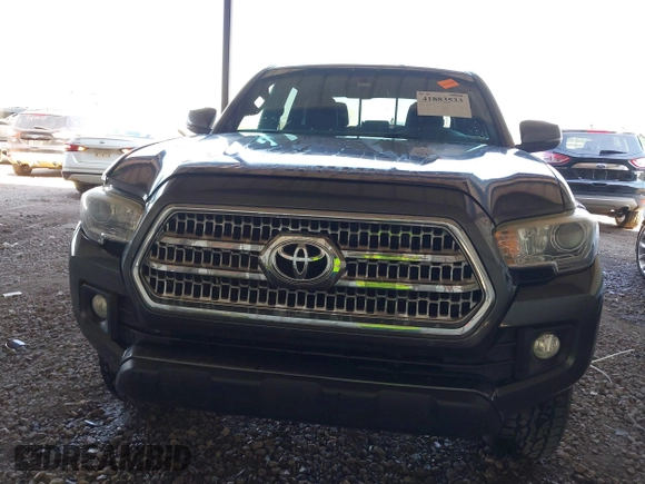 2017 Toyota Tacoma SR5 with VIN 3TMCZ5AN6HM045057, listed as a IAAI auction lot 41883533 with 213,760 mi miles and . Bid and sale history available at carsss.com. Image 12.