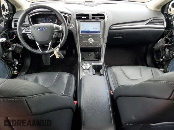 2019 Ford Fusion Titanium with VIN 3FA6P0SU9KR157802, listed as a Copart auction lot 61126605 with 70,764 mi miles and Salvage title. Bid and sale history available at DreamBid. Image 8.