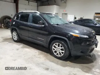 2017 Jeep Cherokee 75th Anniversary Edition z VIN 1C4PJMCS6HW515710, wystawiony jako Copart lot #84258964 z przebiegiem 139 810 mil mil oraz Szkoda całkowita • Salvage title. Historia ofert i sprzedaży dostępna na DreamBid. Obrazek 4.