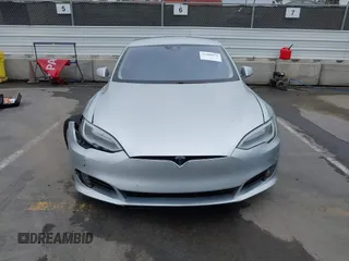 2016 Tesla Model S 90D with VIN 5YJSA1E23GF138925, listed as a IAAI auction lot 42408676 with 48,399 mi miles and . Bid and sale history available at DreamBid. Image 12.