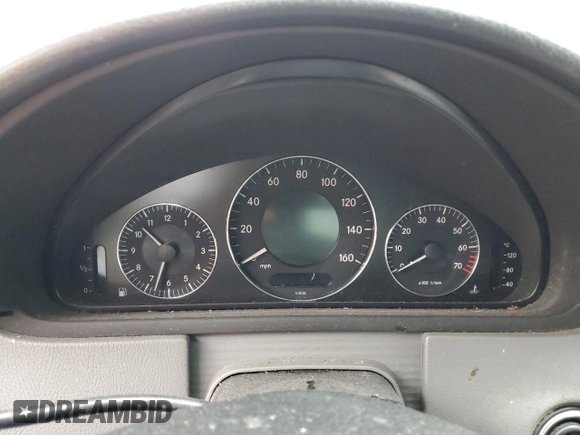 2008 Mercedes-Benz CLK 350 с VIN WDBTK56F38T090771, выставлен на аукционе Copart как лот 51752535 с пробегом Не указан миль и Списание • Salvage title. История ставок и продаж доступна на DreamBid. Изображение 9.