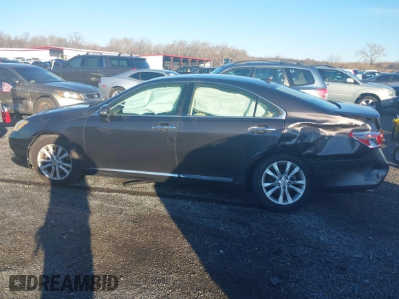 2011 Lexus ES with VIN JTHBK1EG2B2472155, listed as a IAAI auction lot 40962743 with 134,227 mi miles. Bid and sale history available at carsss.com. Image 14.