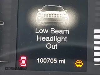 2015 Jeep Cherokee Latitude with VIN 1C4PJLCB0FW601862, listed as a IAAI auction lot 41931048 with 100,705 mi miles and . Bid and sale history available at DreamBid. Image 16.