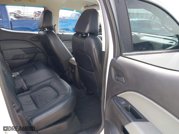 2018 Chevrolet Colorado 2WD Work Truck with VIN 1GCGSBEN3J1129192, listed as a IAAI auction lot 41784937 with 58,904 mi miles. Bid and sale history available at carsss.com. Image 8.