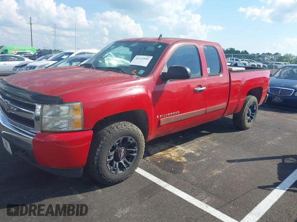 2008 Chevrolet Silverado 1500 1LT with VIN 2GCEC19J081256556, listed as a IAAI auction lot 42132995 with 178,937 mi miles and . Bid and sale history available at DreamBid. Image 2.
